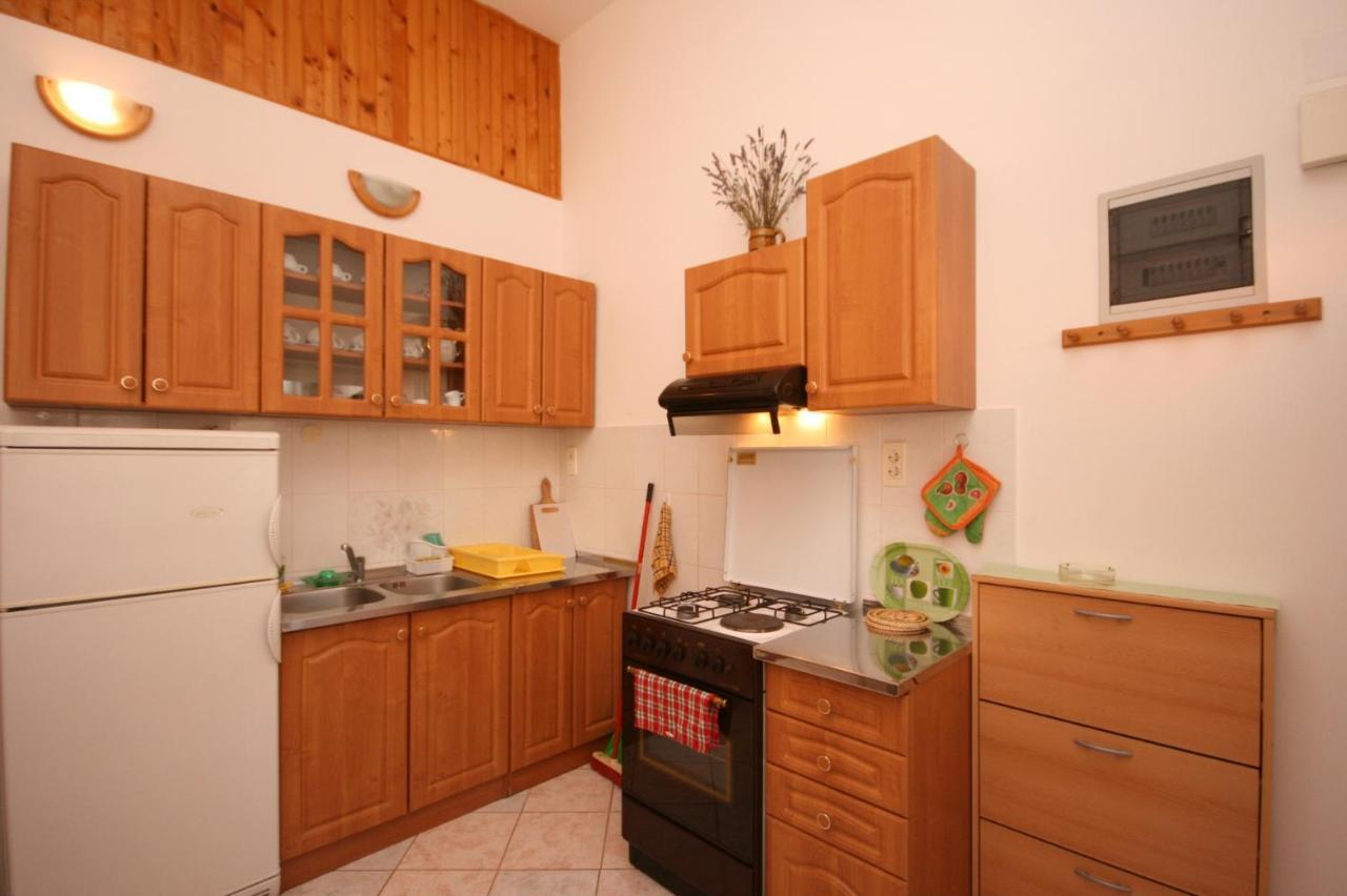 Apartments With Wifi Pula - 6987 エクステリア 写真